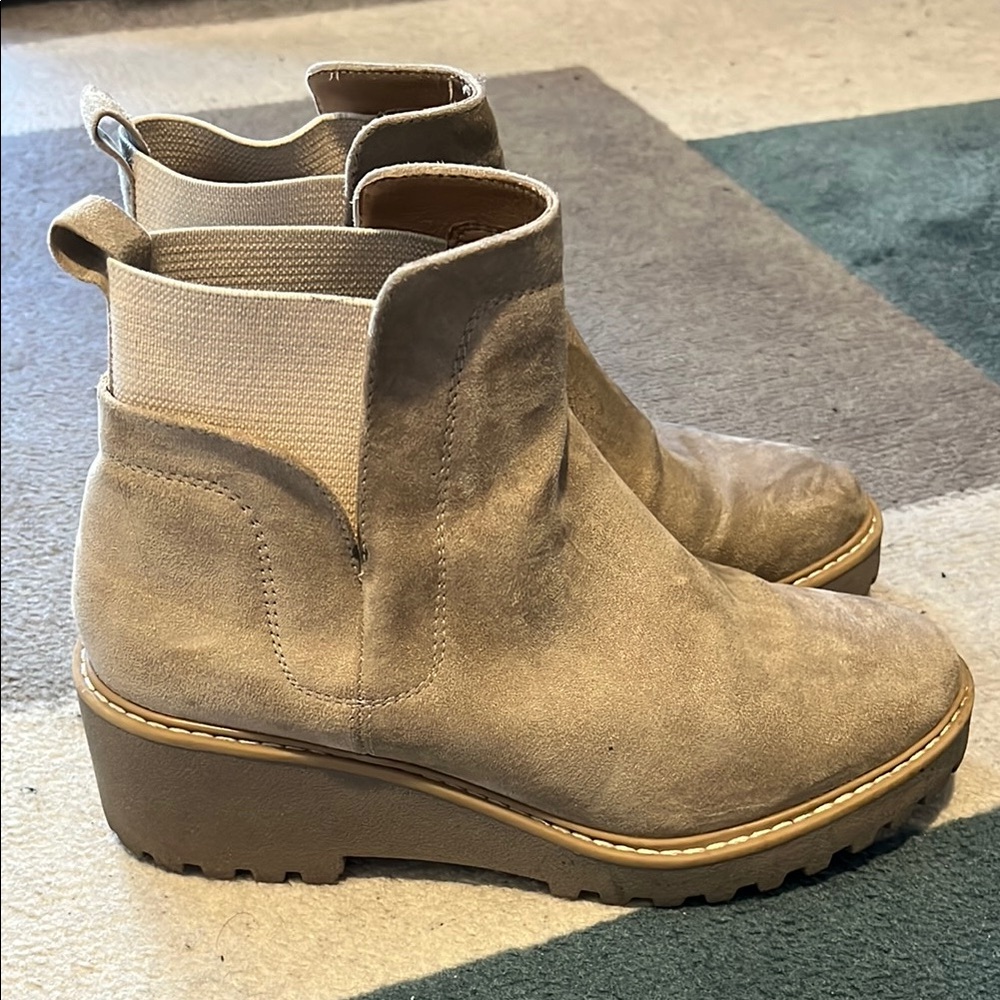 Dolce Vita Rielle Ankle Boot